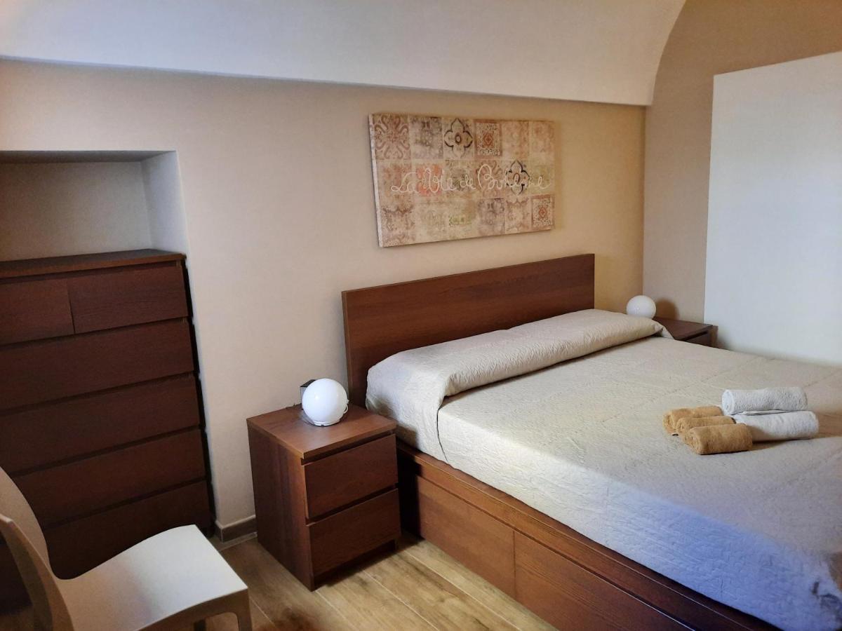 Zia Nenne Holiday Rooms Monopoli Bagian luar foto